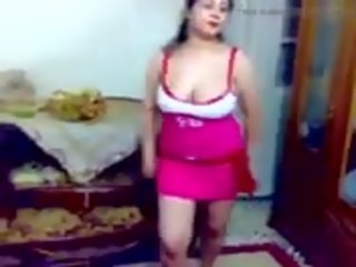 Smashing fascinating Arab Dance Egybtian in the House Nude: xxx clip 78