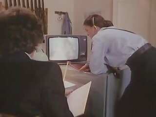 Vangla tres speciales valama femmes 1982 klassikaline: x kõlblik film 40